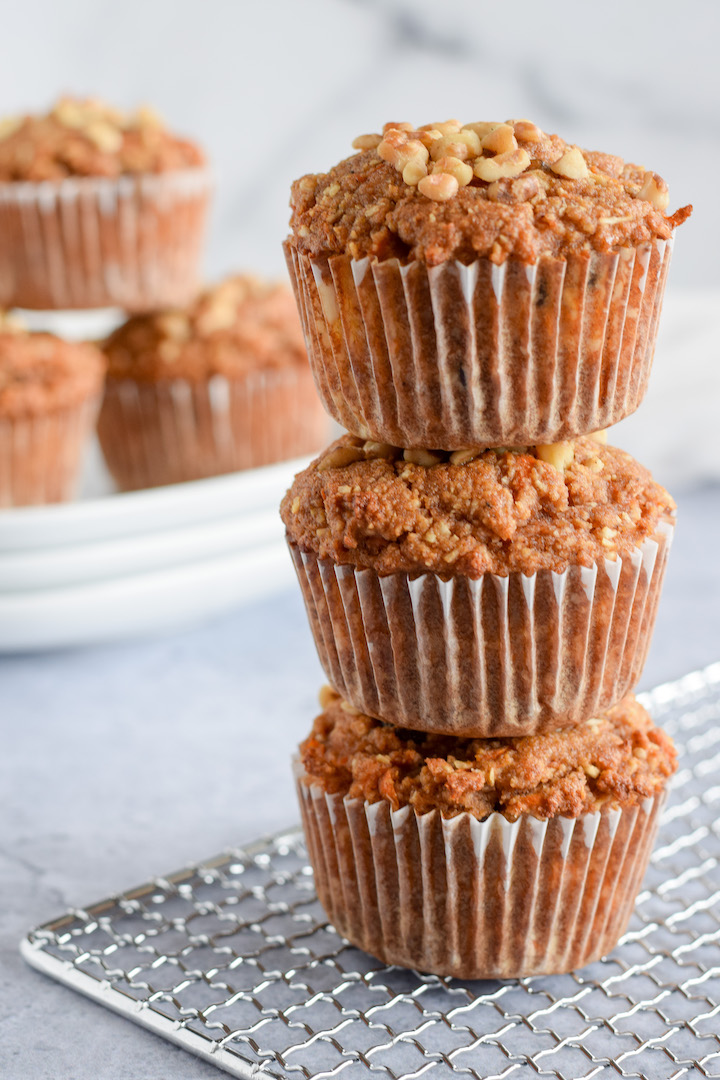 These paleo carrot muffins are gluten-free, dairy-free, and refined sugar-free. They are moist, healthy, spicy, and perfect for breakfast or a snack on the go.