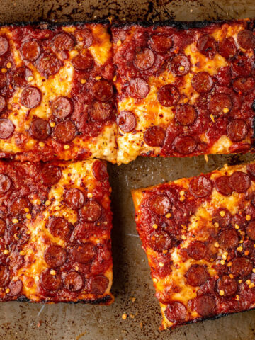 close up of square pepperoni pizza